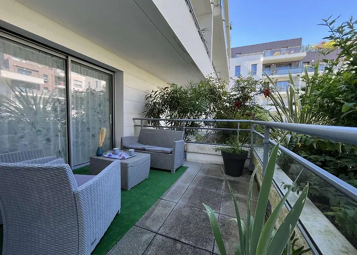 T2 - La Rochelle - Lr910-012 *